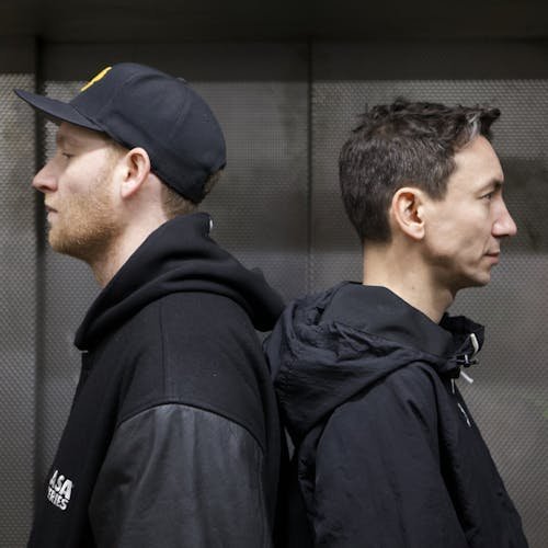 K.L.O.